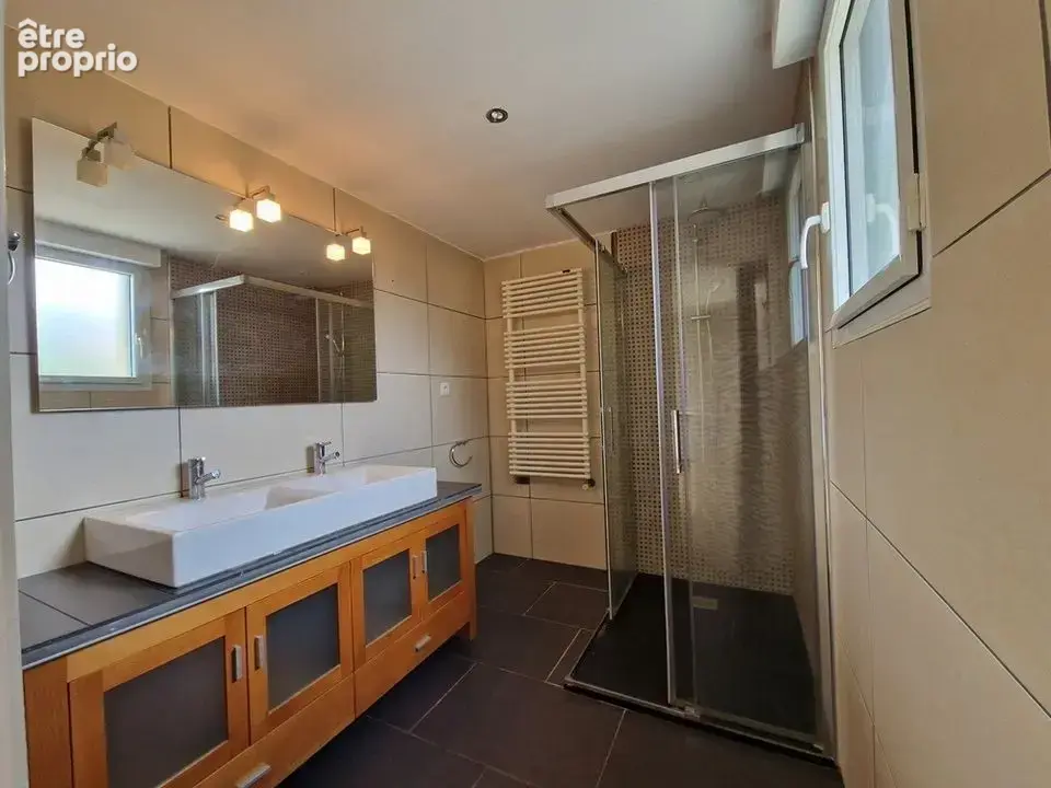 Maison 7 pièces 182 m² à vendre à Bellerive-Sur-Allier (03700) - photo 7