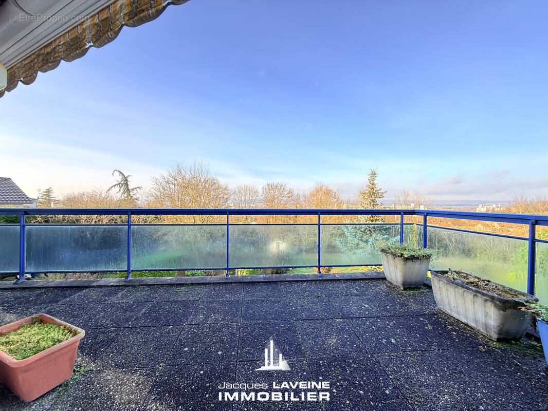 Appartement à SAINT-JULIEN-LES-METZ