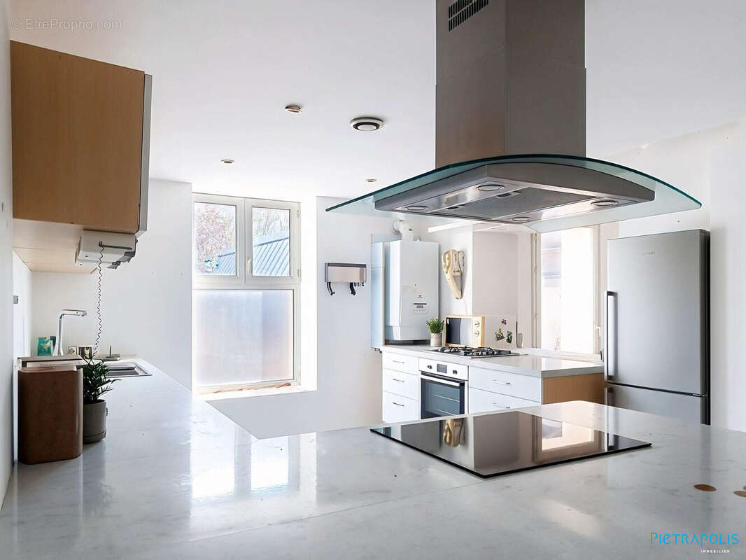 Appartement 132 m² à Villeurbanne  - photo 2