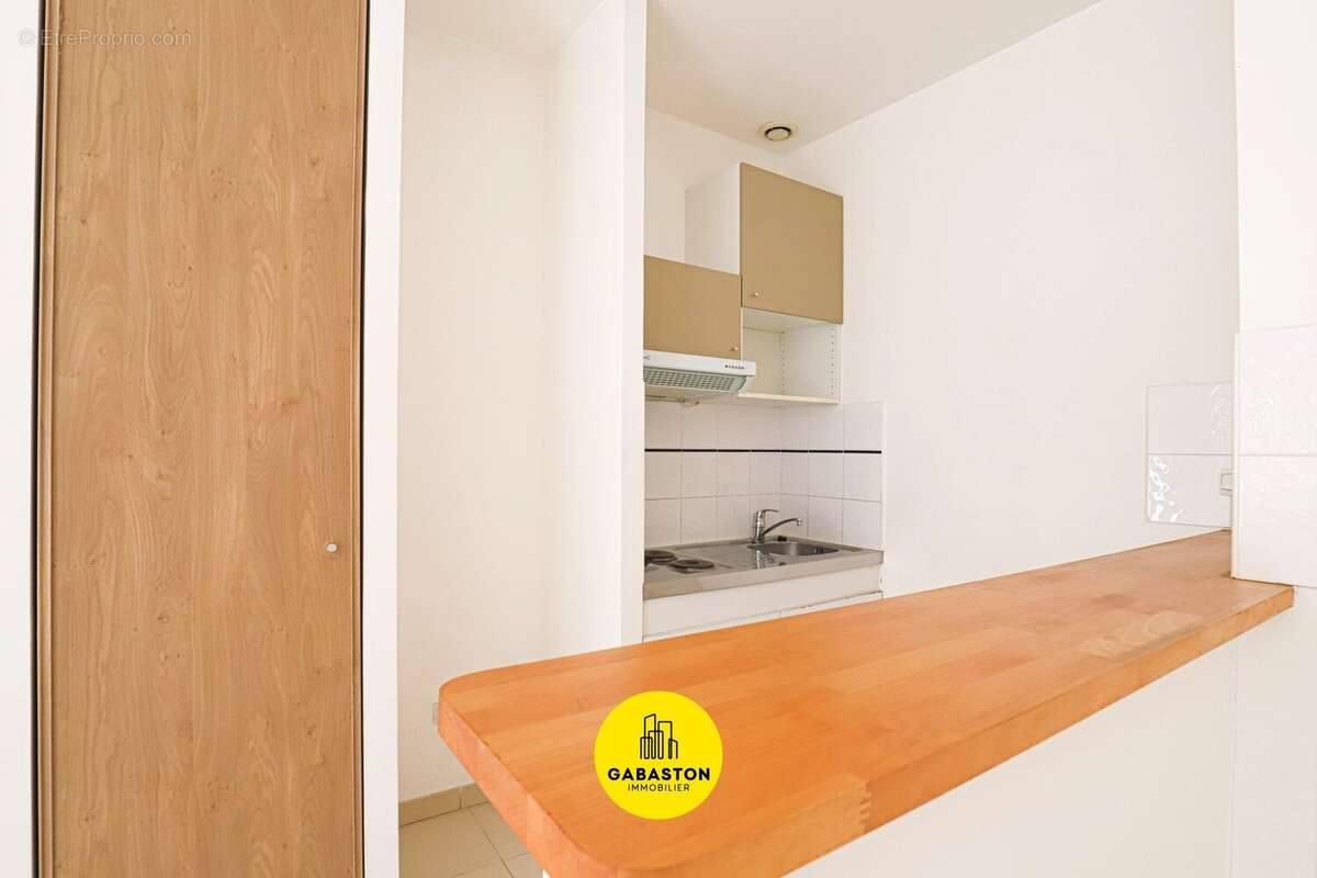 Appartement à MARSEILLE-1E