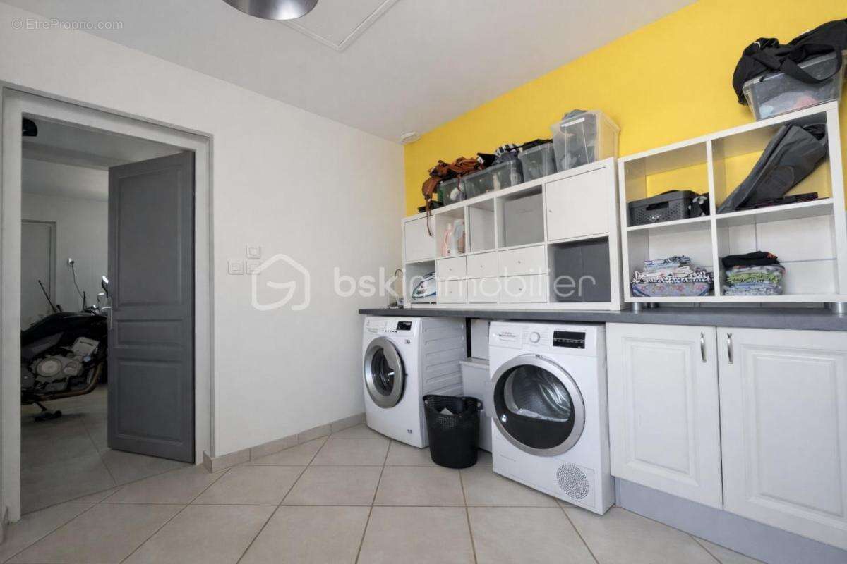 Maison à SAINT-JULIEN-SUR-VEYLE