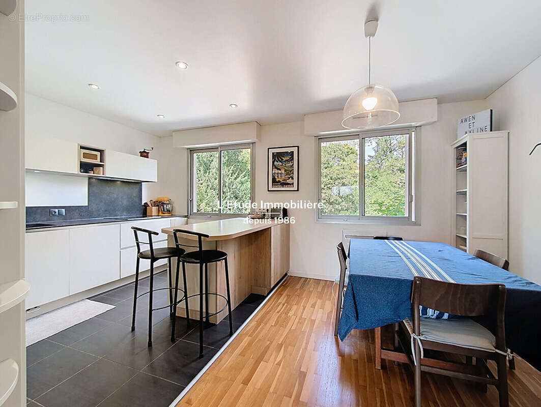 Appartement à LYON-6E