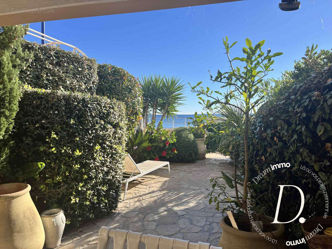 Appartement à HYERES