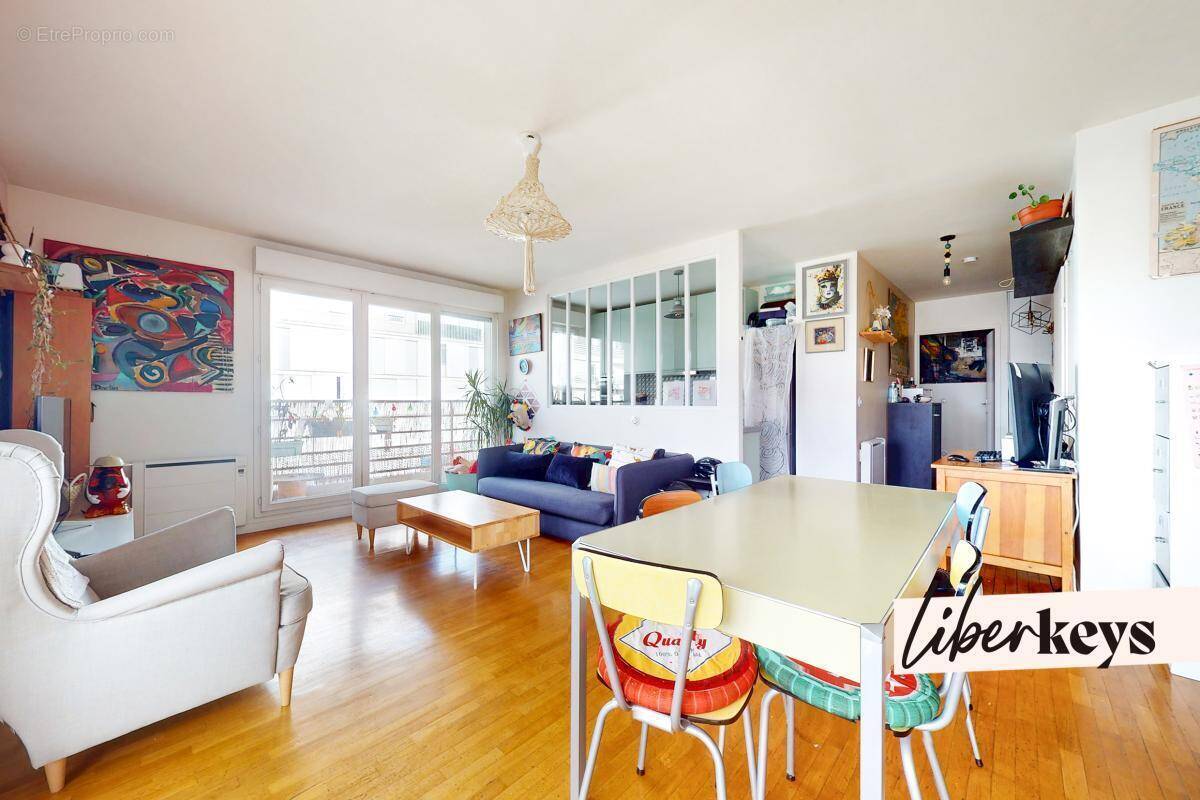 Appartement à COLOMBES