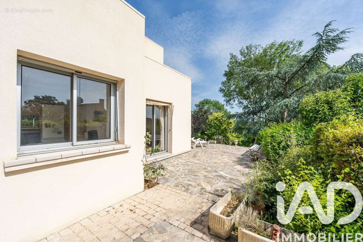 Photo 2 - Maison à CORBEIL-ESSONNES