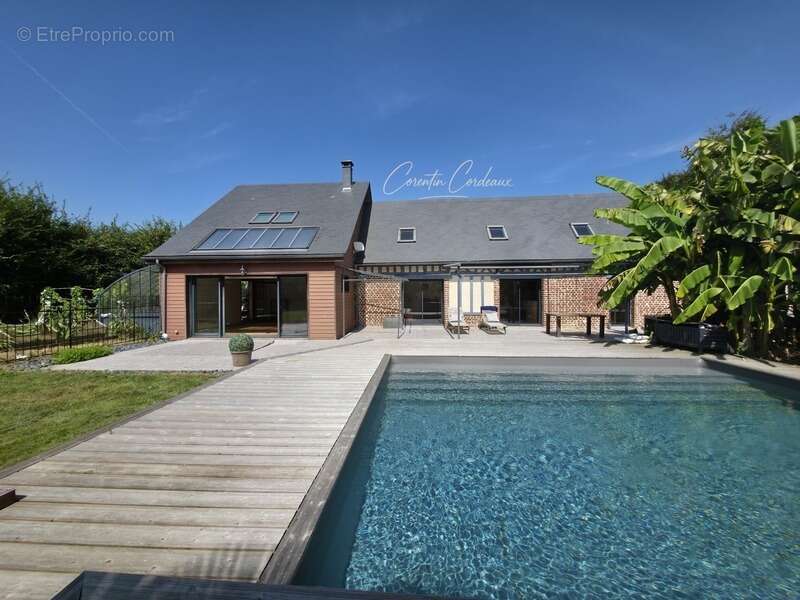 Maison à SAINT-ROMAIN-DE-COLBOSC