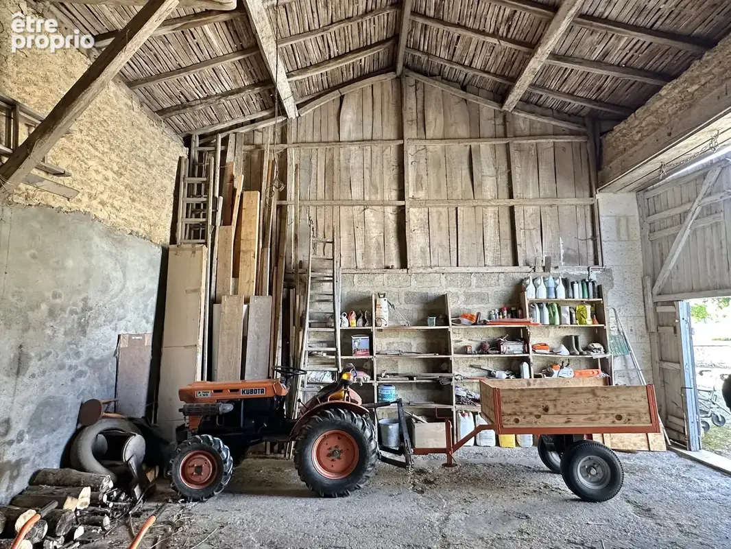 Logis du XVIe siècle rénové et proche de Ruffec - photo 14