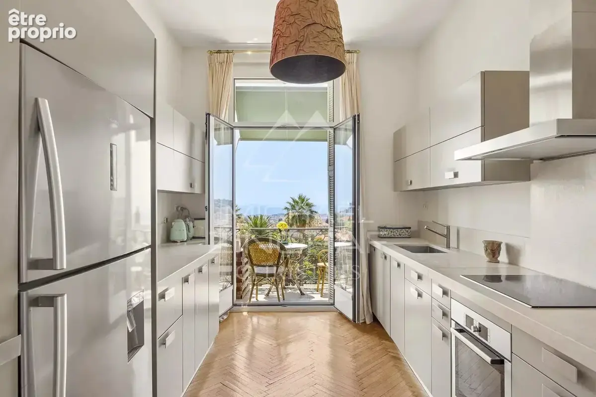 Résidence du Regina – Appartement emblématique de 165 m² avec vue mer - photo 5