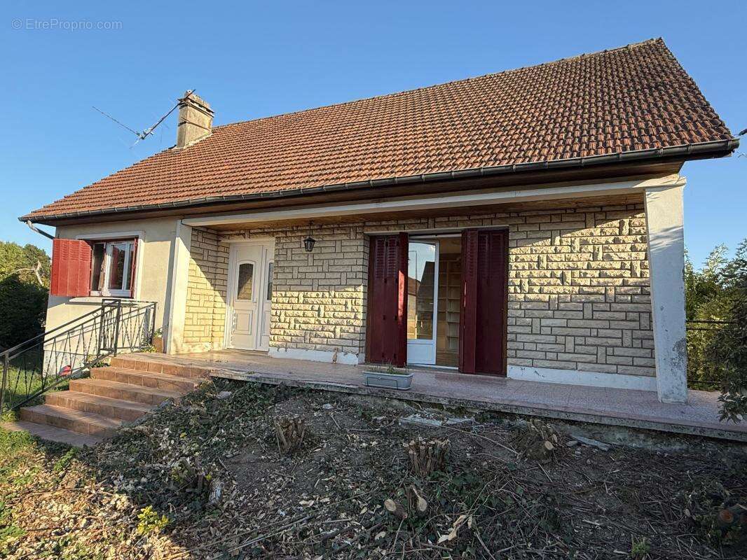 Maison à GRANDFRESNOY