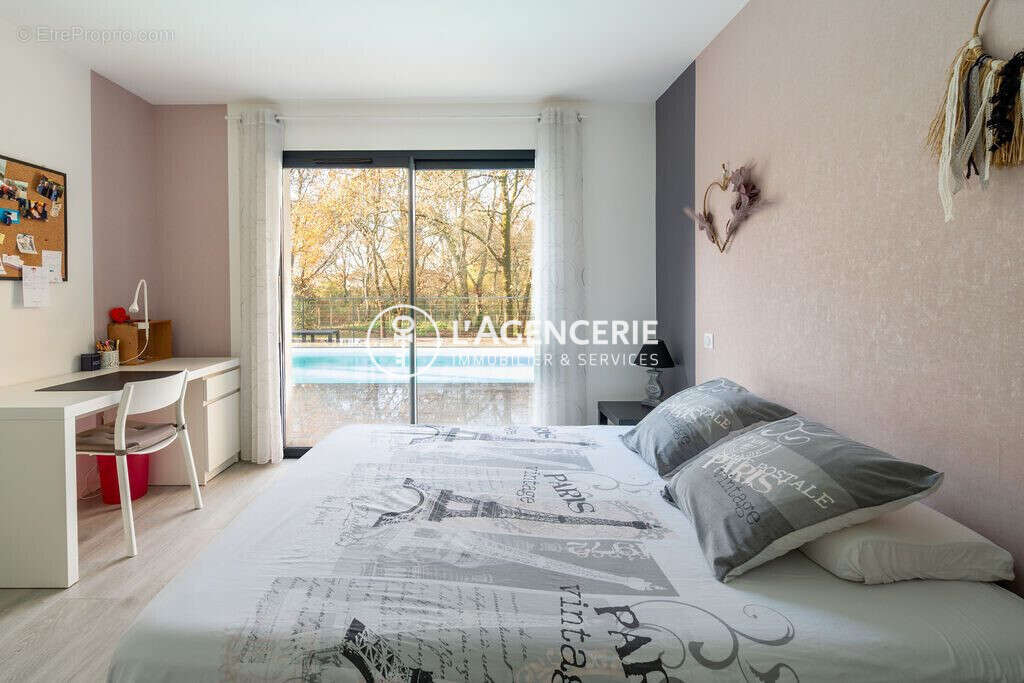 Maison à LE HAILLAN