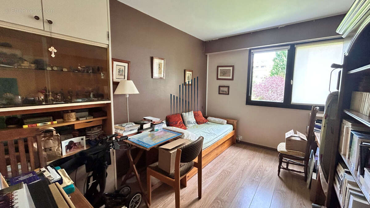 Rueil Malmaison Appartement 4 pièces - photo 9