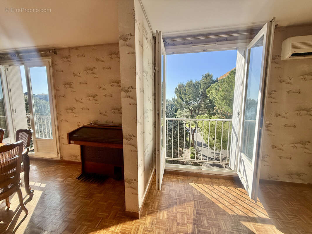Appartement à MARSEILLE-13E