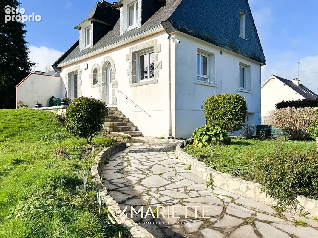"KERNEA"  Proximité du bourg  - Maison néo-bretonne avec sous-sol total - photo 3