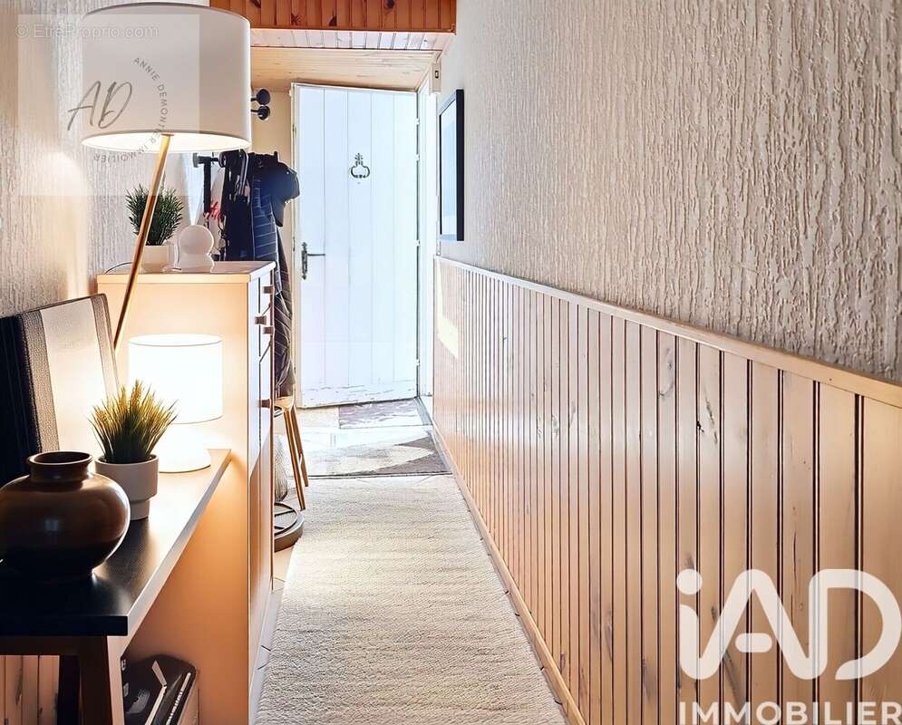 Photo 2 - Maison à THIAIS