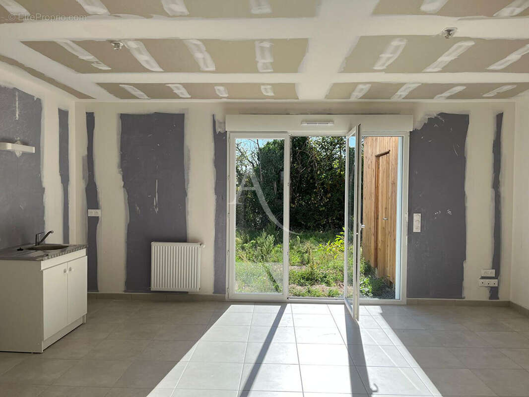 Maison à SAINT-BARTHELEMY-D&#039;ANJOU