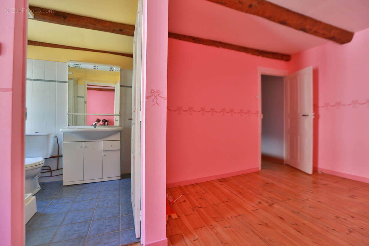 Maison à CHANTEUGES