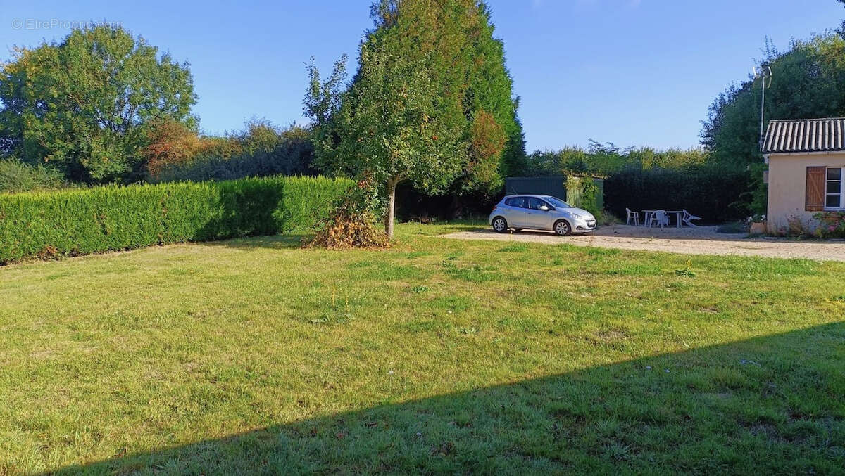 Maison à LE FIDELAIRE
