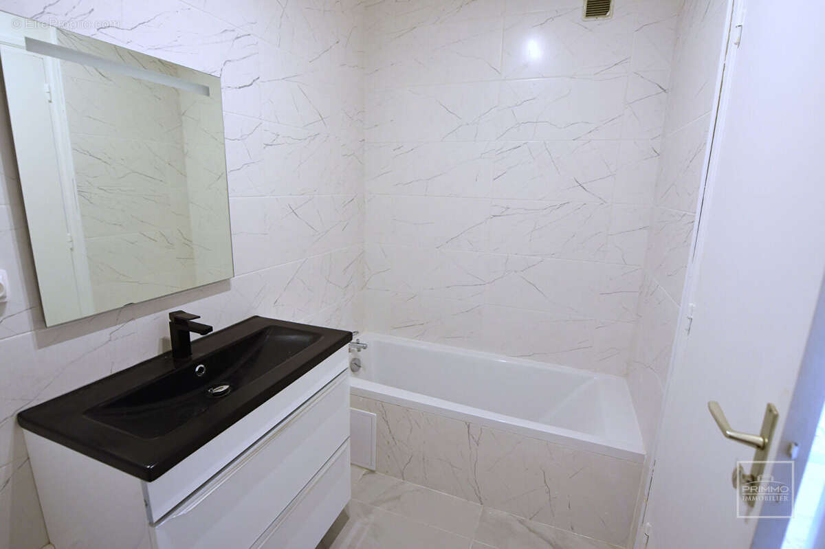 Appartement à SAINTE-FOY-LES-LYON