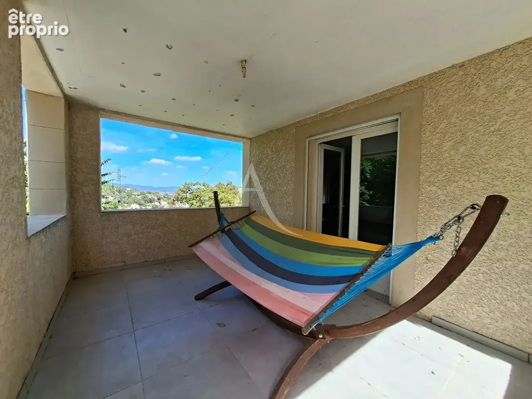 A VENDRE - Maison 6 pièce(s) 168m2 située à Alès - photo 12