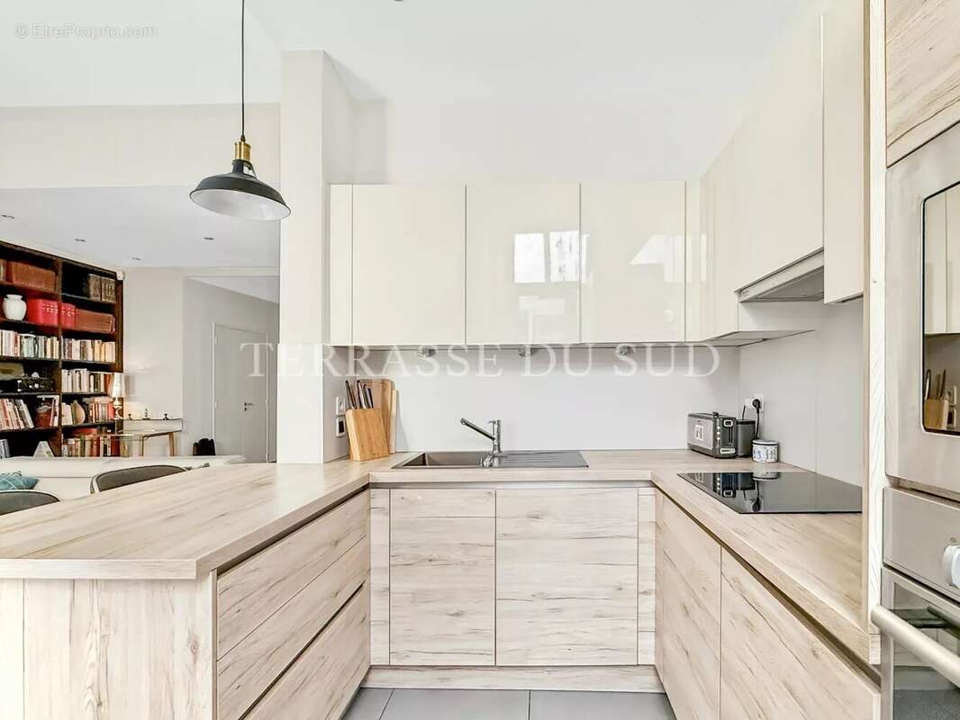 Appartement à MARSEILLE-8E