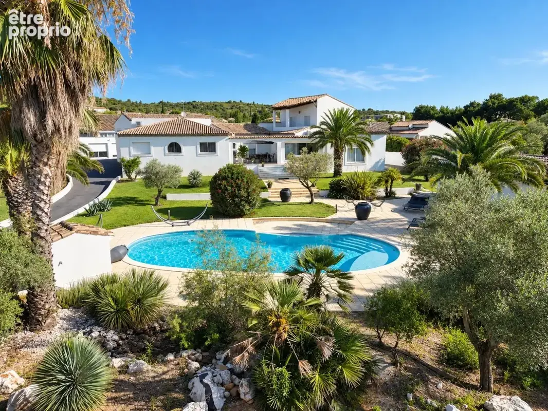 Cournonterral  Propriété d'exception de 330 m² avec maison indépendante, piscine 15 x 7 et parc paysager de 3 800 m², aux porte - photo 3