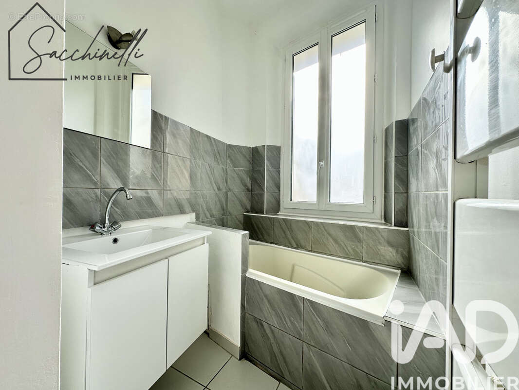 Photo 3 - Appartement à LE BEAUSSET