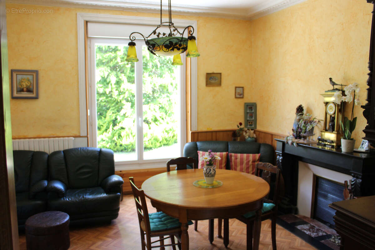 Maison bourgeoise dans la vallee du mars - photo 3