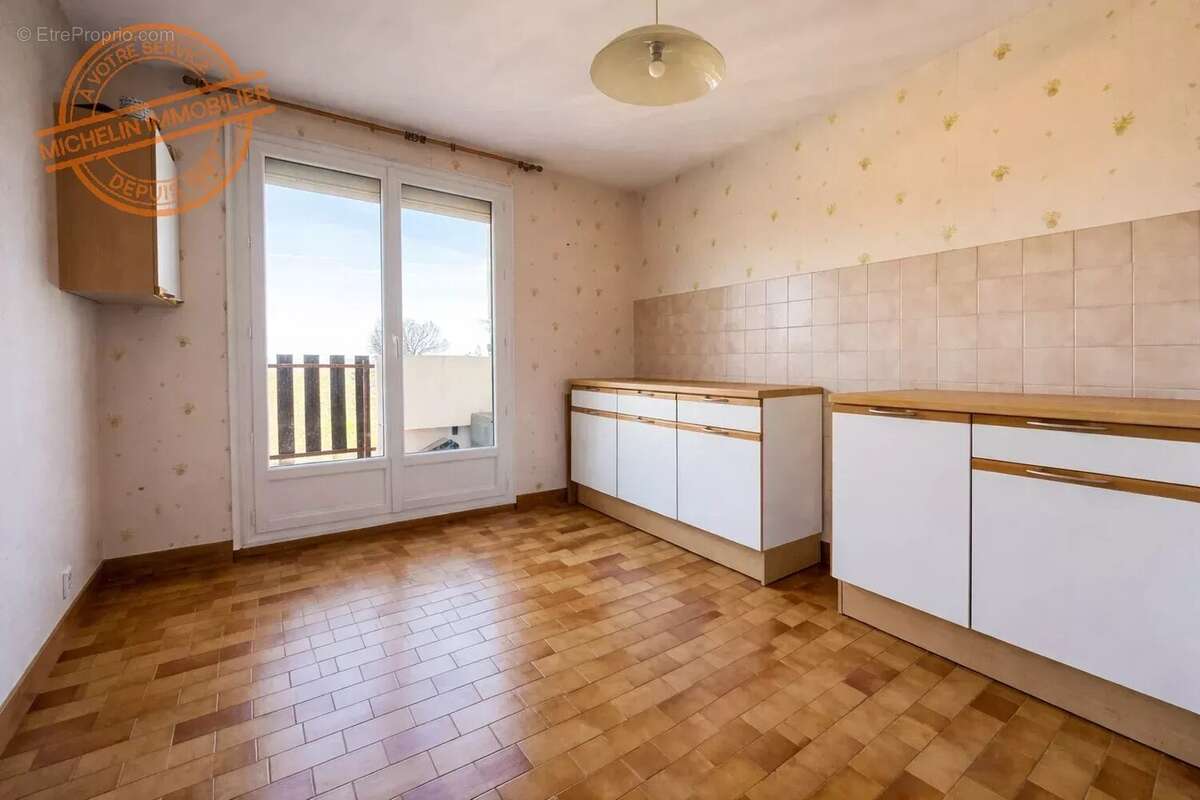 Appartement à LYON-9E