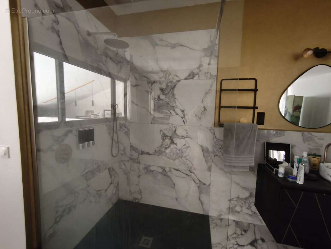 34360 Saint Chinian-Maison loft 240m2-centre - photo 28
