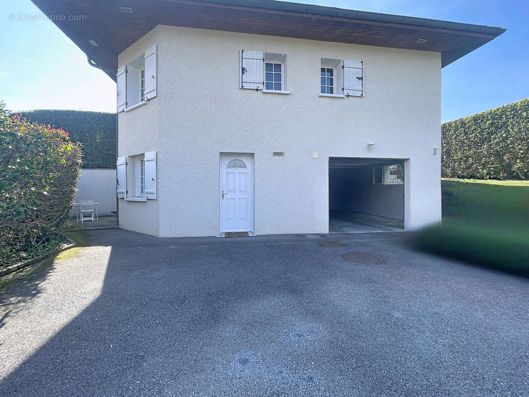 Maison à HERY-SUR-ALBY