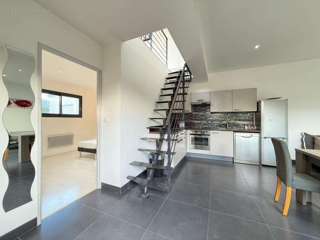 Maison à SAINT-SULPICE-DE-ROYAN