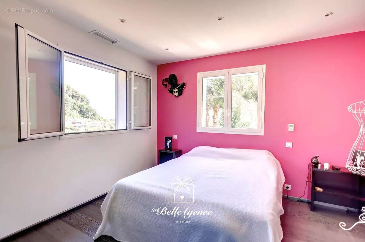Maison à CAGNES-SUR-MER