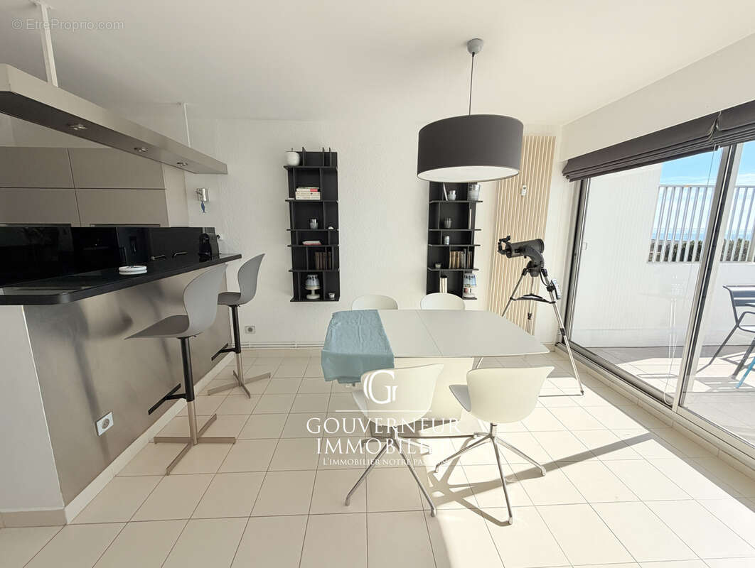 Appartement à CANDILLARGUES