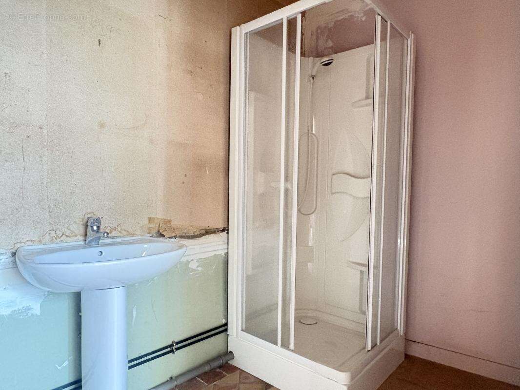 Maison à LANDELLES-ET-COUPIGNY