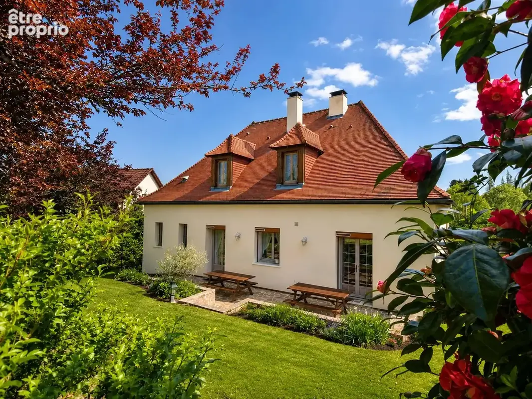 Maison 157 m² à La Souterraine  - photo 2