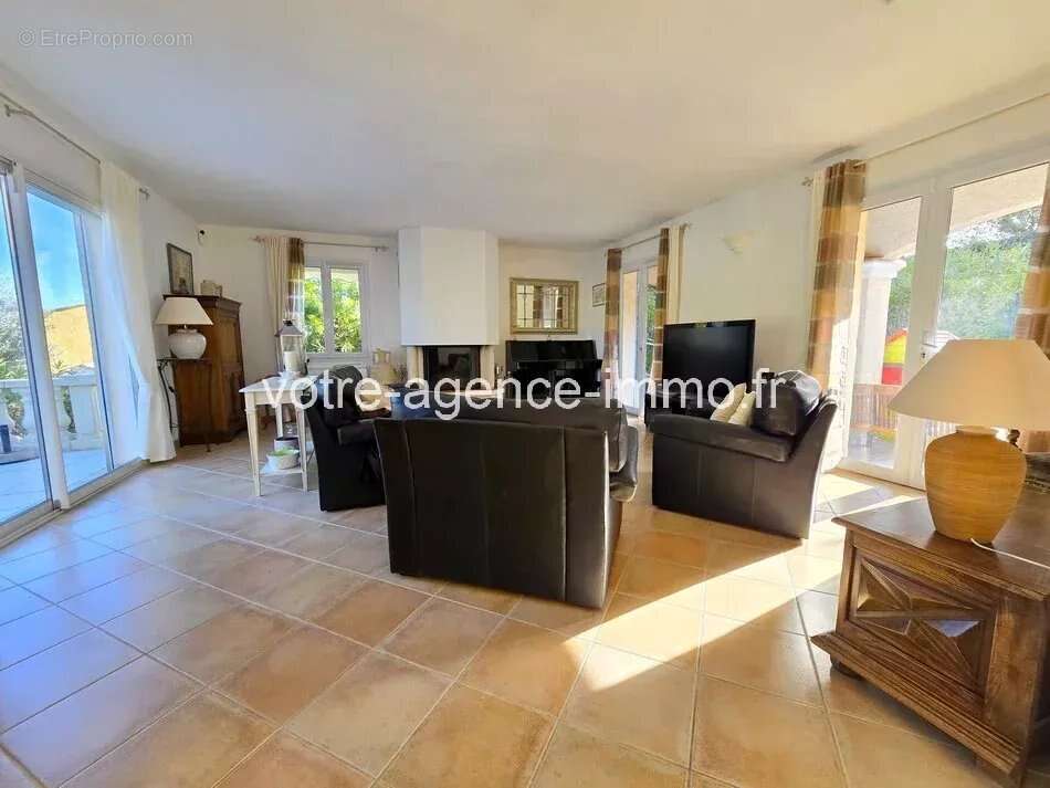 Maison à SAINT-RAPHAEL