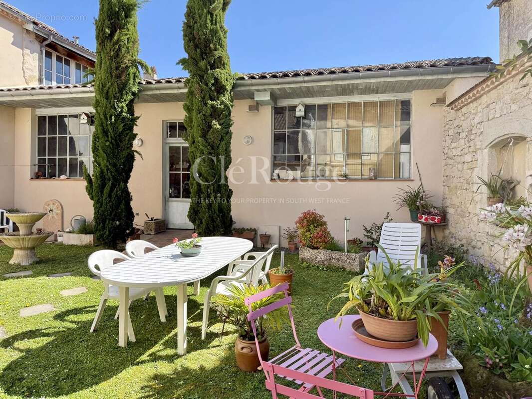 Appartement à MONSEGUR