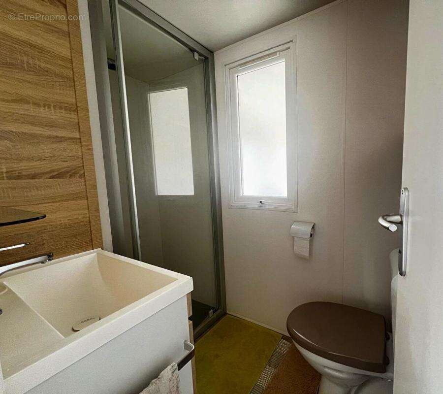 Terrain de Loisir avec Mobile-Home - photo 12