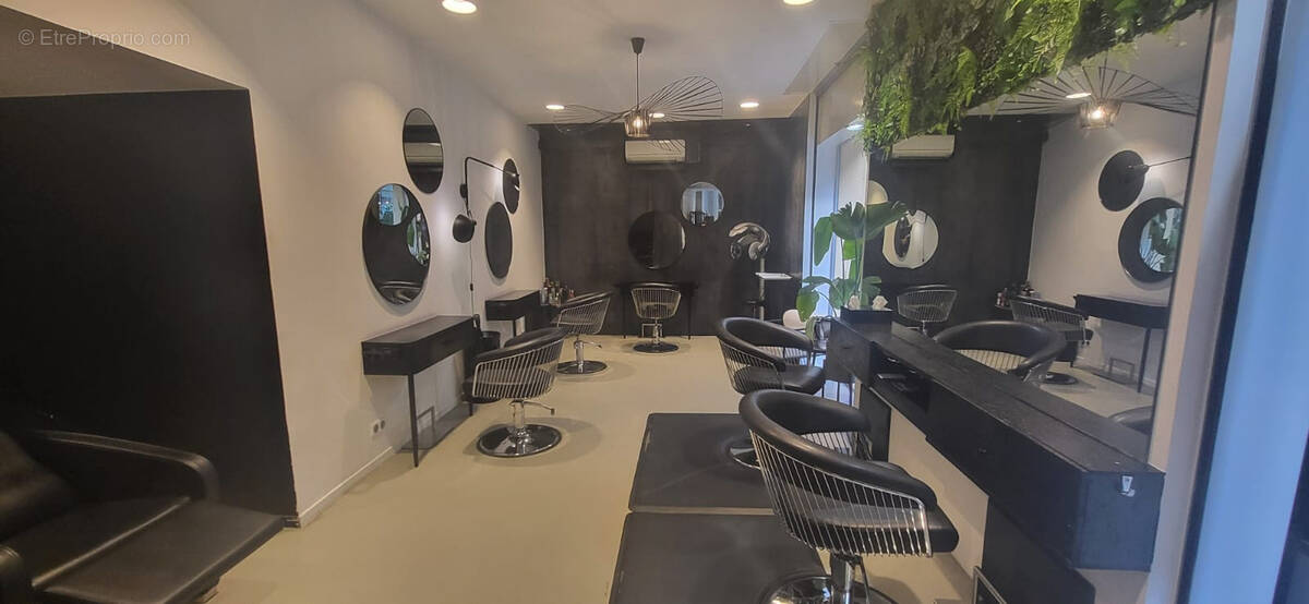 Commerce à AIX-EN-PROVENCE