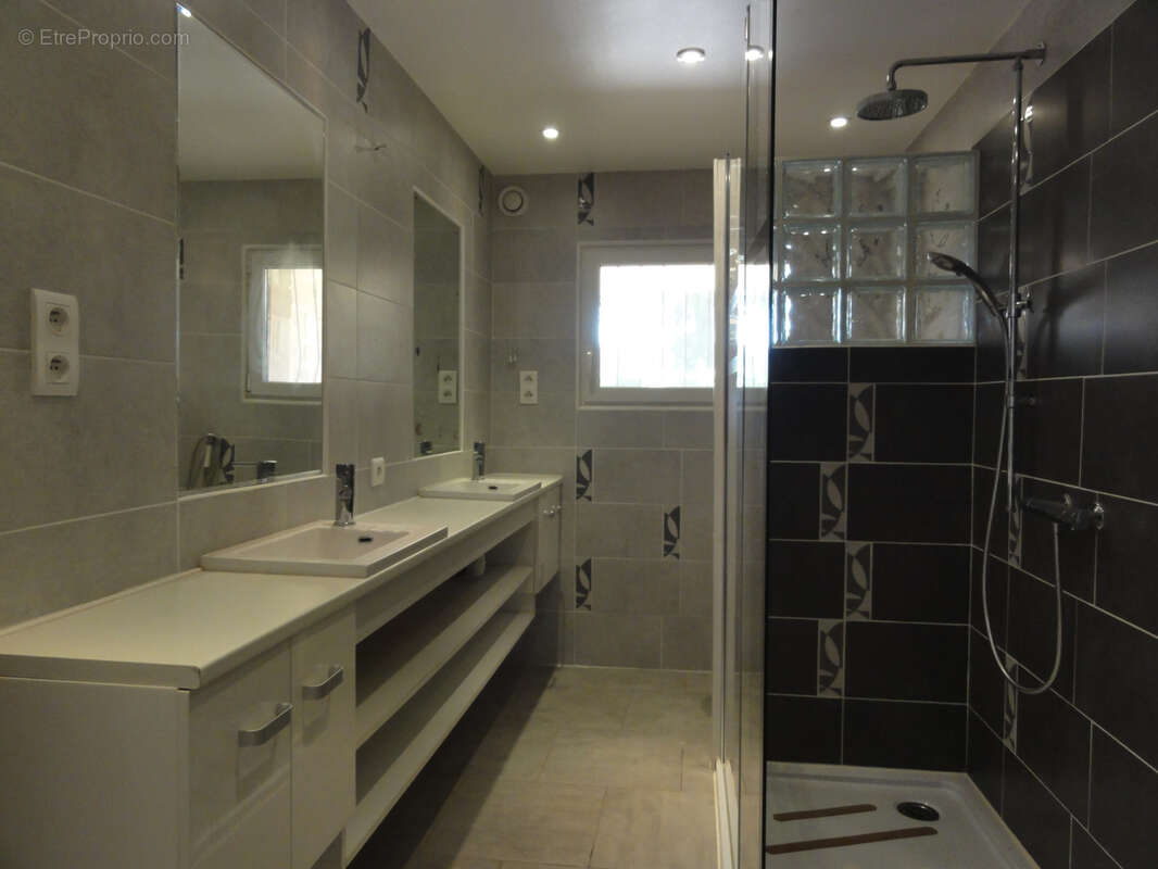 Maison à SAINT-RAPHAEL