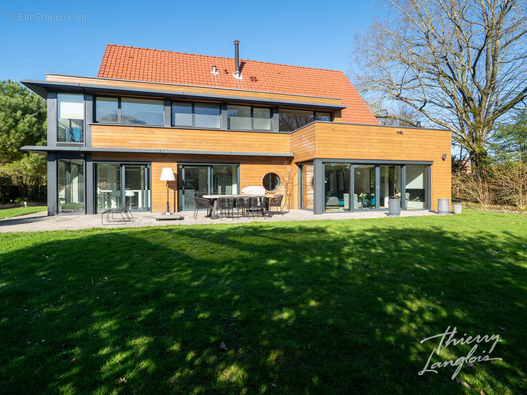 Maison à VILLENEUVE-D'ASCQ