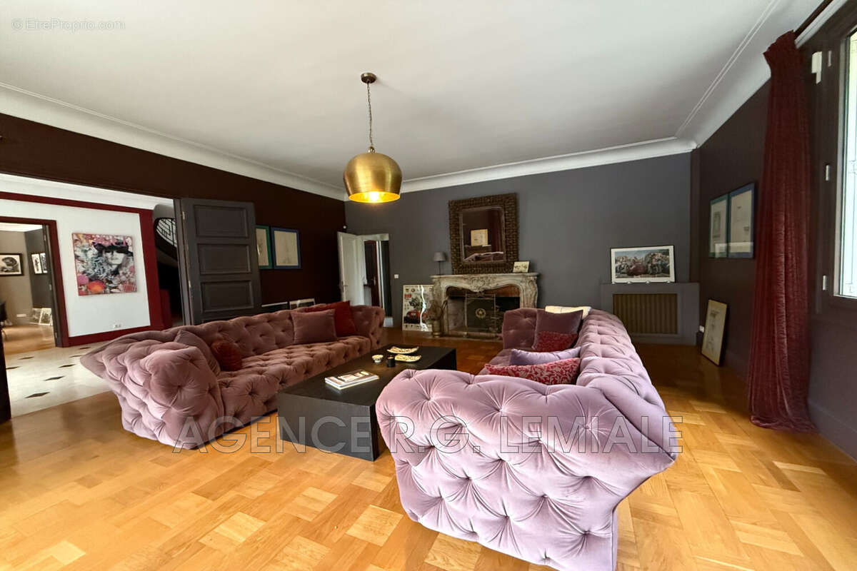 Maison à MAISONS-LAFFITTE