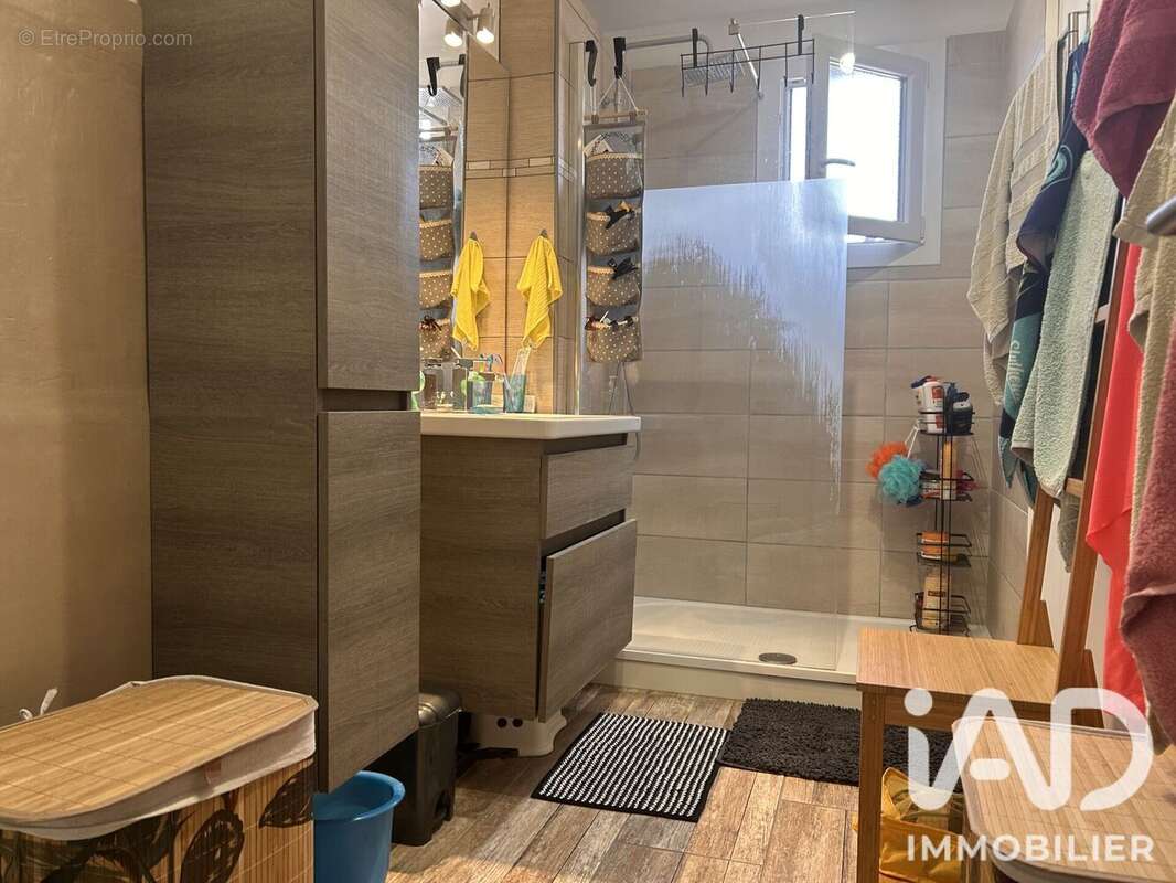 Maison 90 m² à La Crau  - photo 2