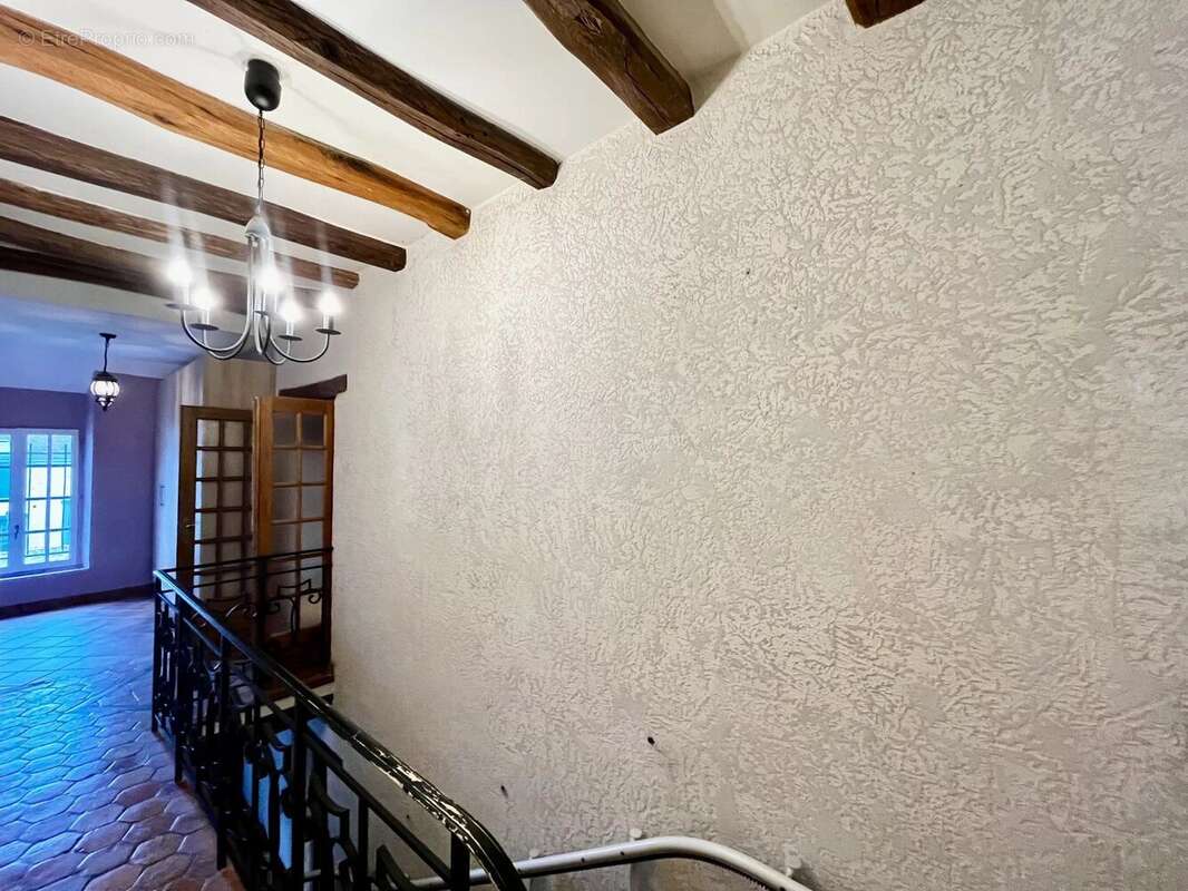 Maison à COULOMMIERS