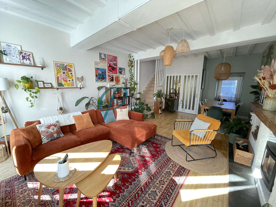 Maison à SAINT-GEREON