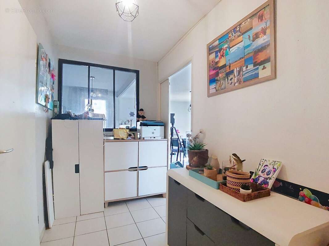 Appartement 85 m² à Saint-Jory  - photo 4