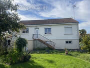 Maison à LES HERBIERS