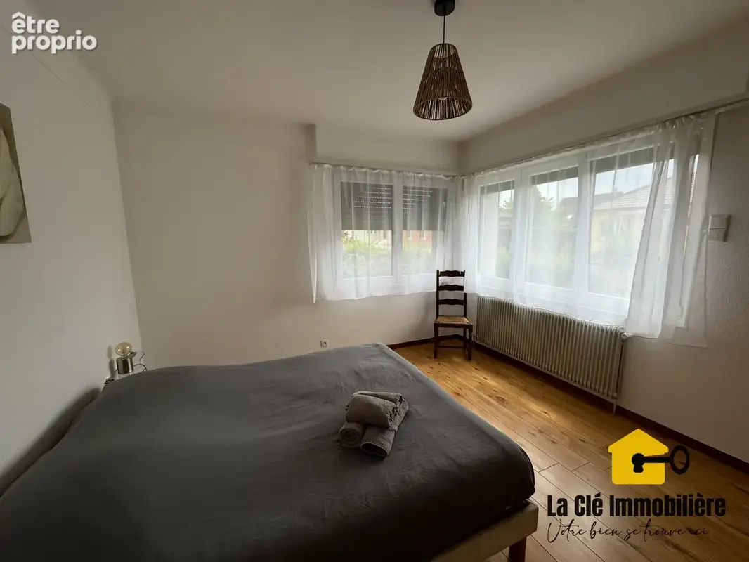 Maison bi-famille de 190m2 sur un terrain de 755m2 - photo 6