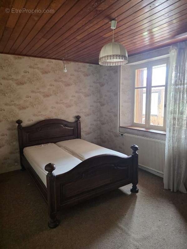 Maison à MORTREE
