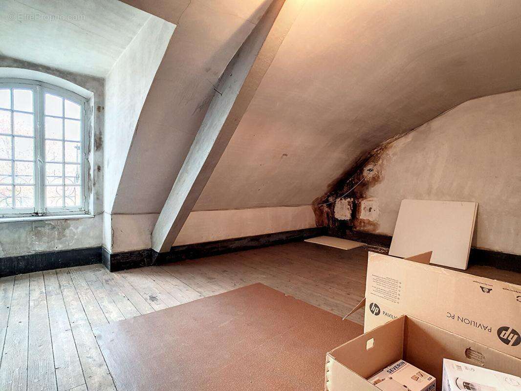 Maison à LUXEUIL-LES-BAINS